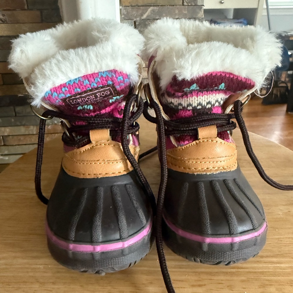 London Fog Kids' Boots with White Fur Lining